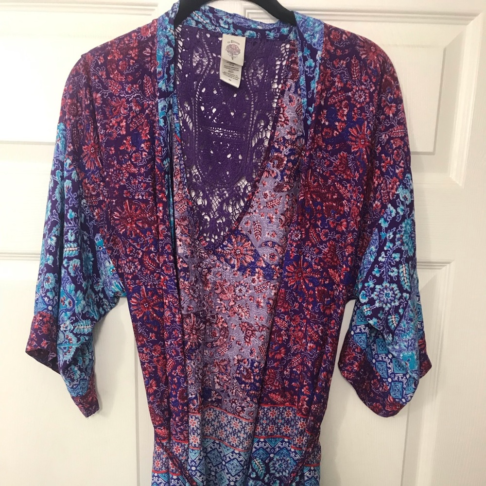 In Bloom by Jonquil robe size M
